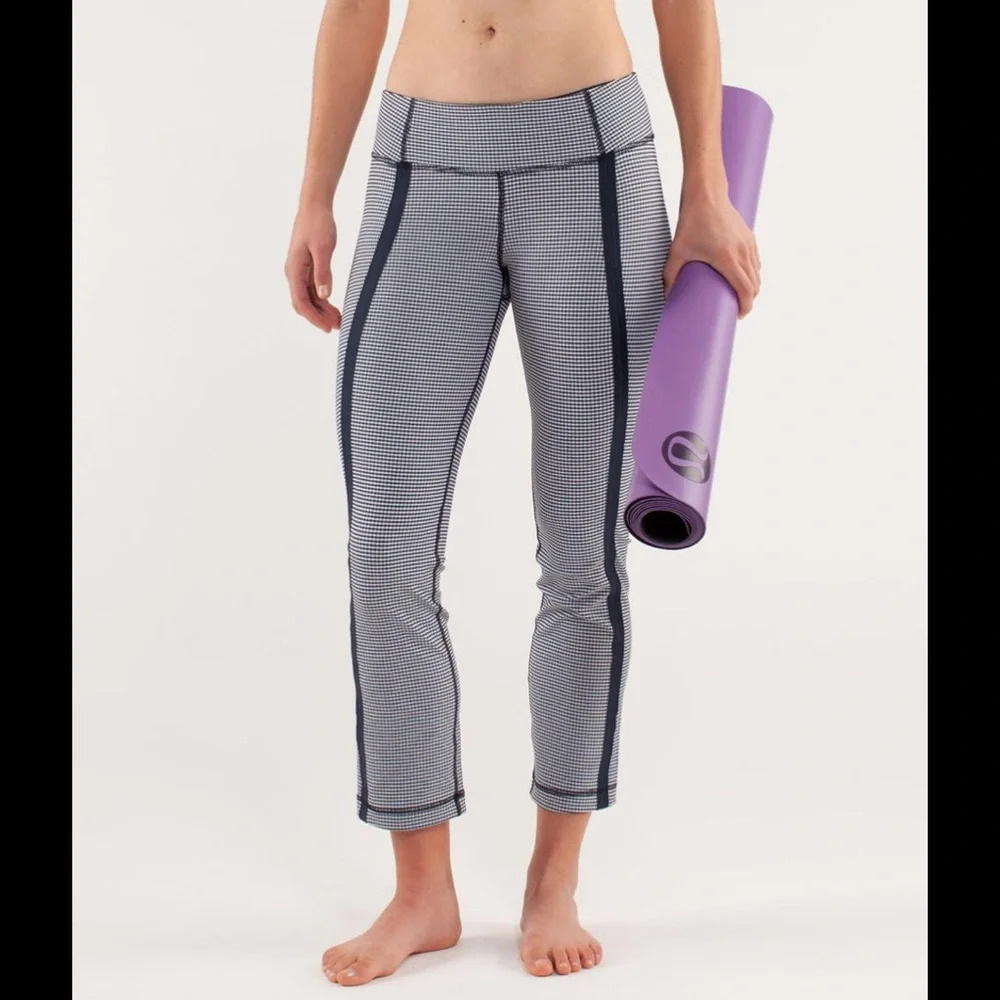 Lululemon Coast To Class Gingham Plaid Checkered Inkwell Navy & White